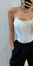 Footer Corset